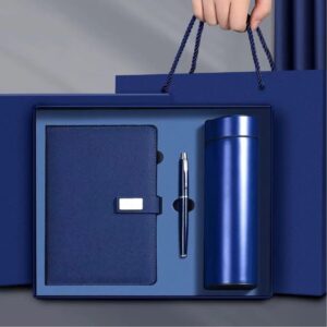 hooded outdoor windproof jacket