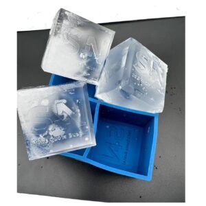 hooded outdoor windproof jacket